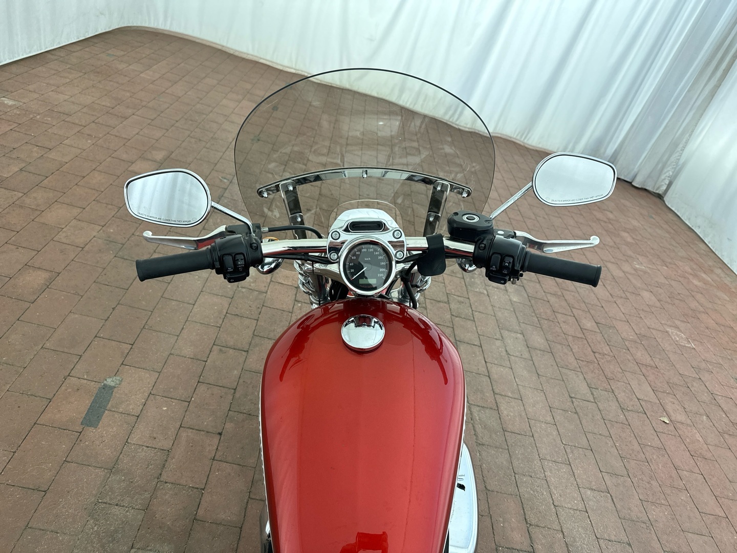 HARLEY-DAVIDSON Sportster 2013