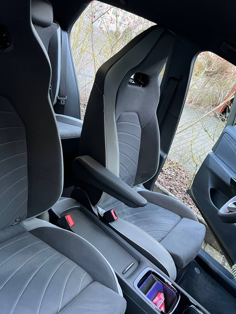 VOLKSWAGEN ID.3 2024