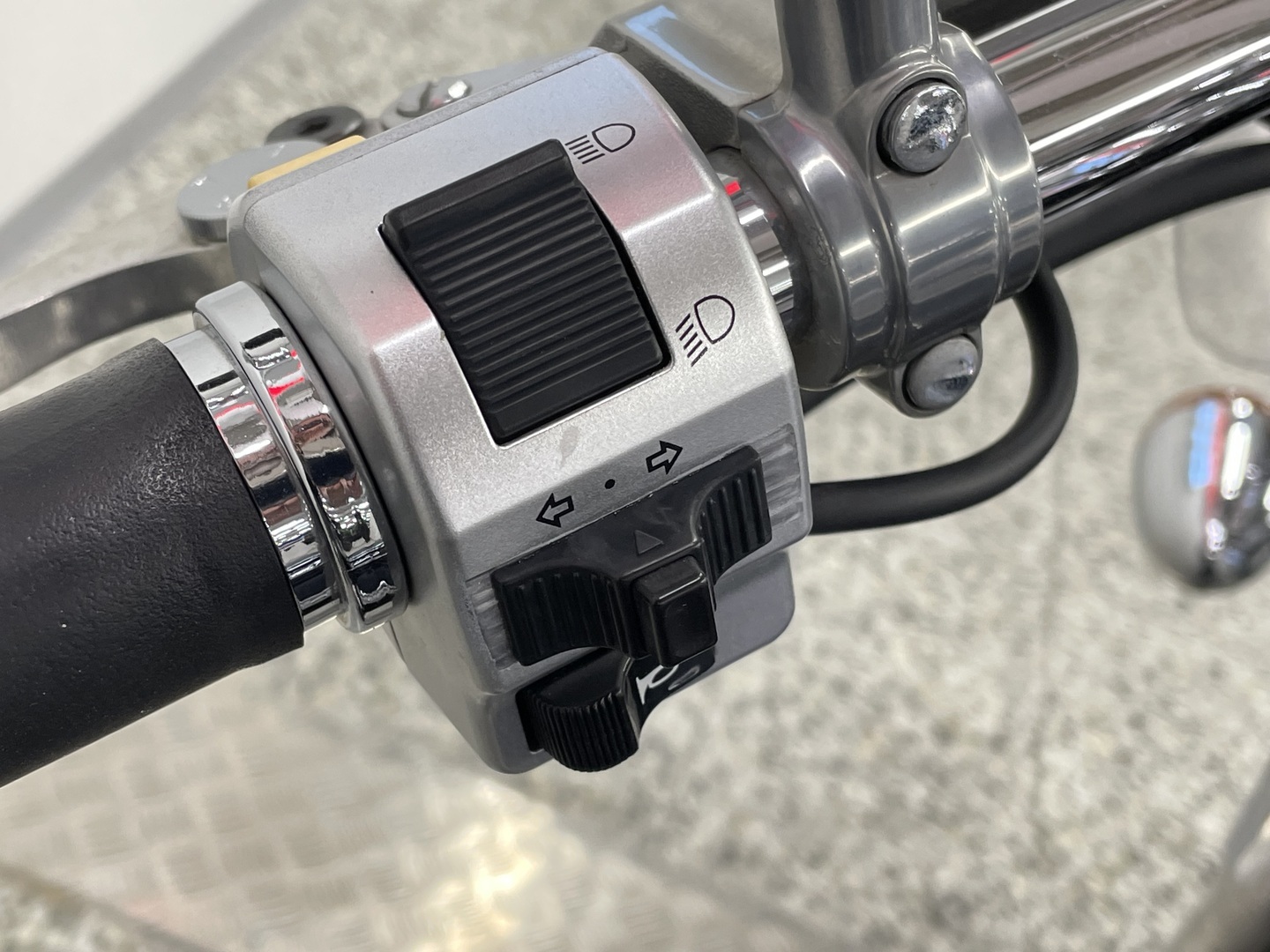 SUZUKI INTRUDER 2006