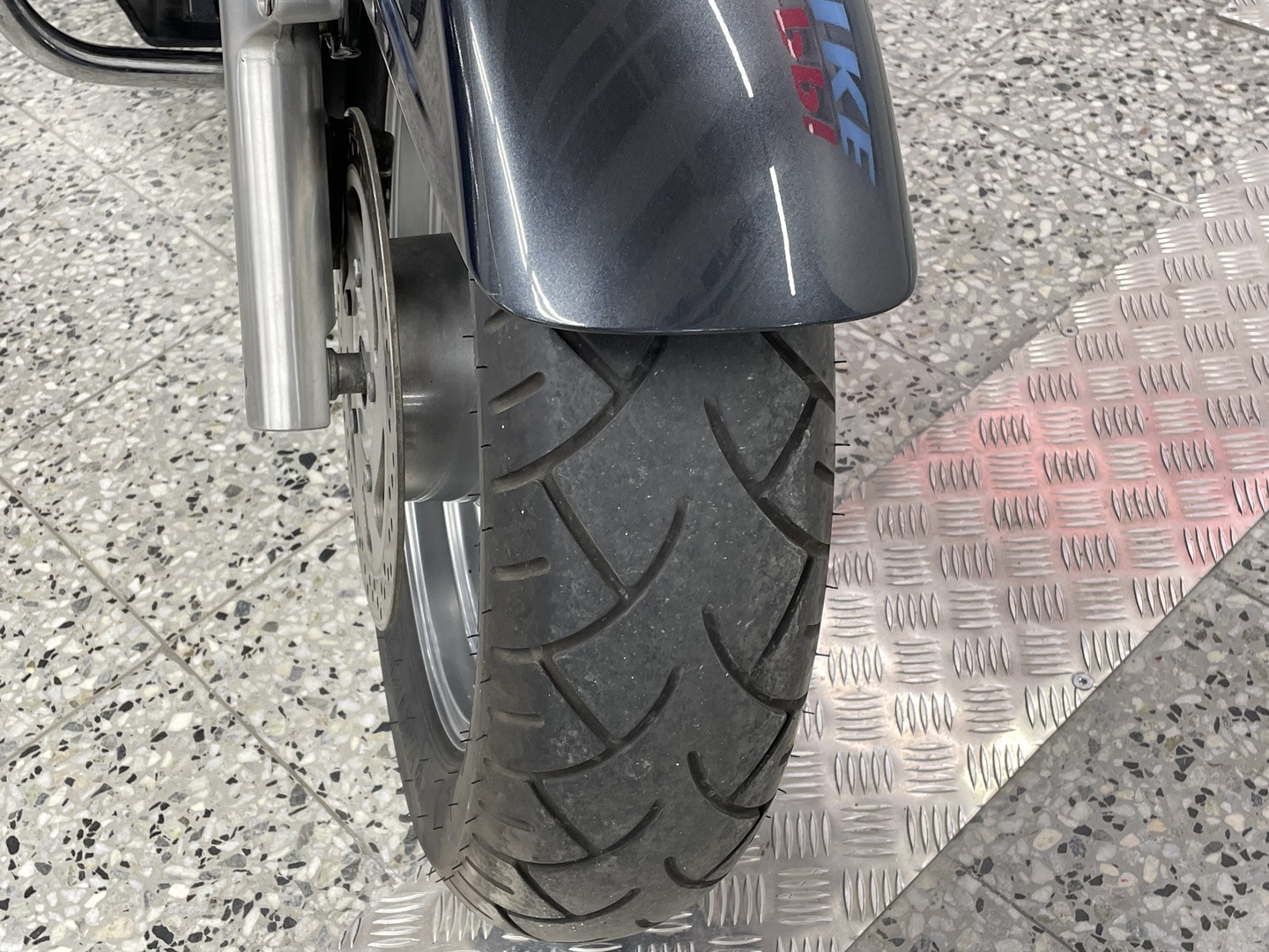 SUZUKI INTRUDER 2006