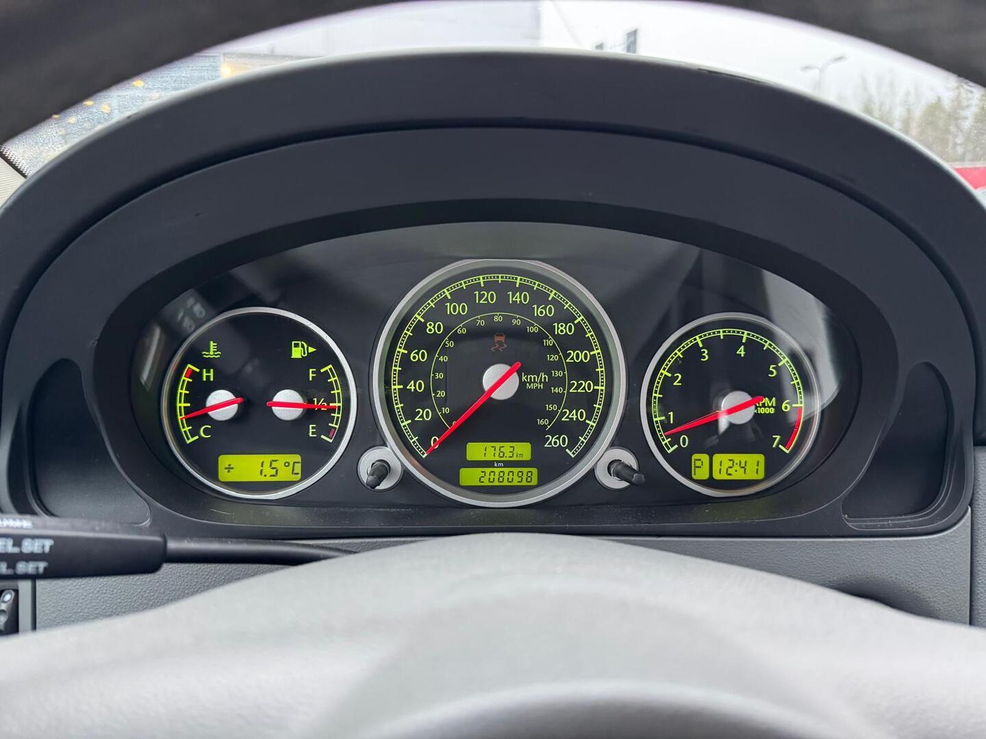 CHRYSLER Crossfire 2004