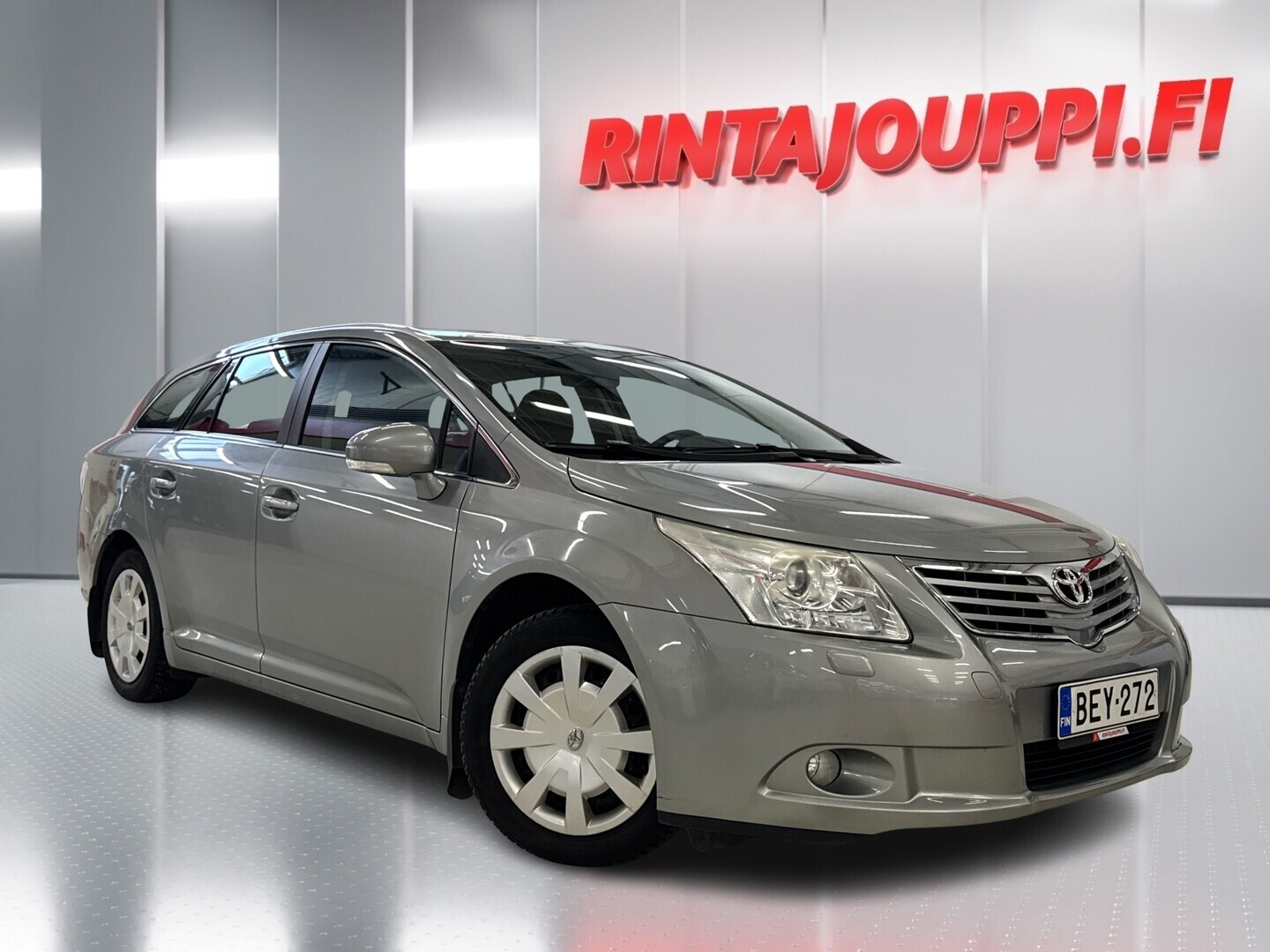 TOYOTA Avensis 2010