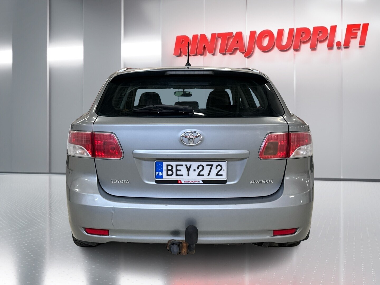 TOYOTA Avensis 2010