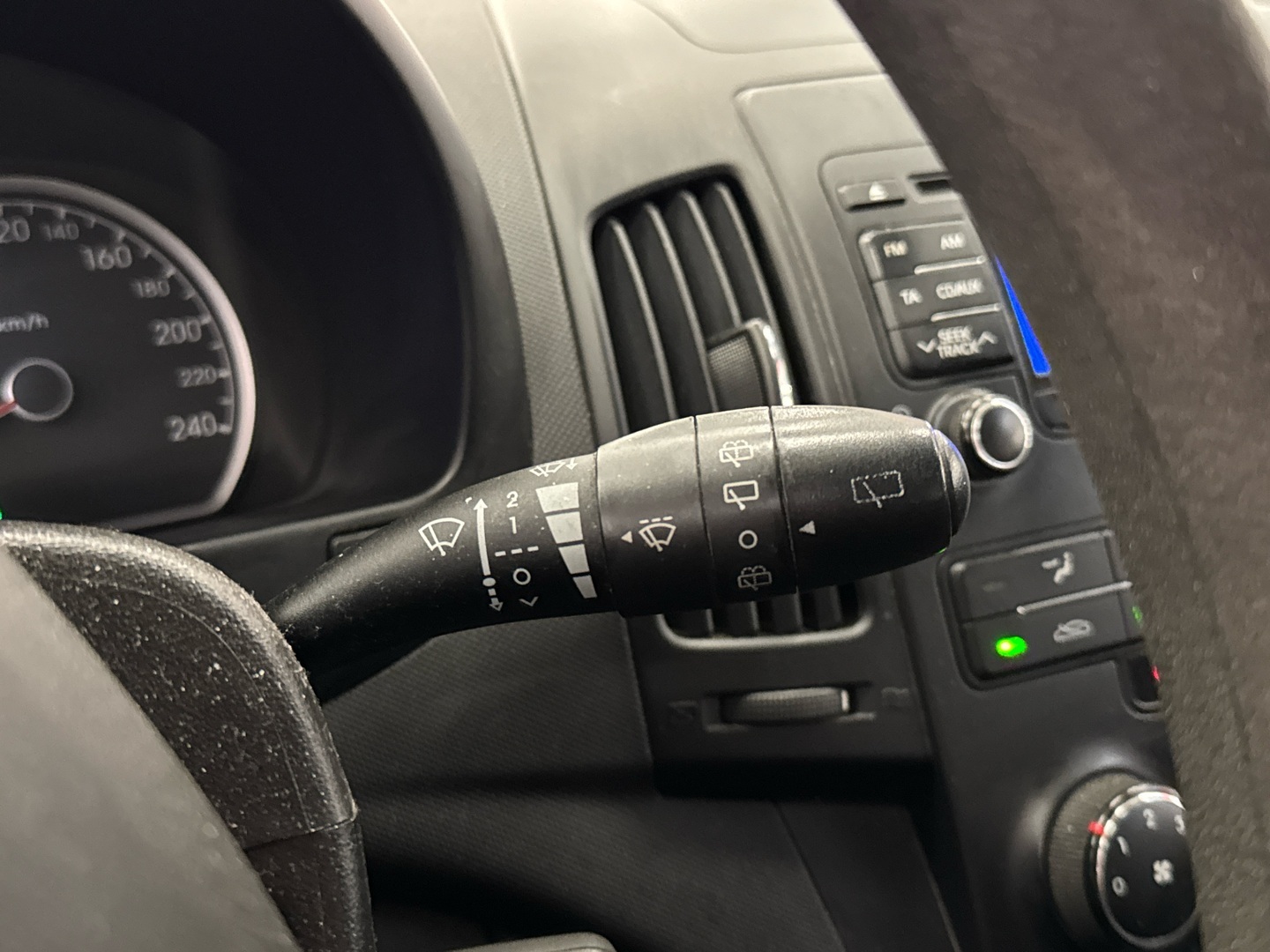 HYUNDAI i30 2011