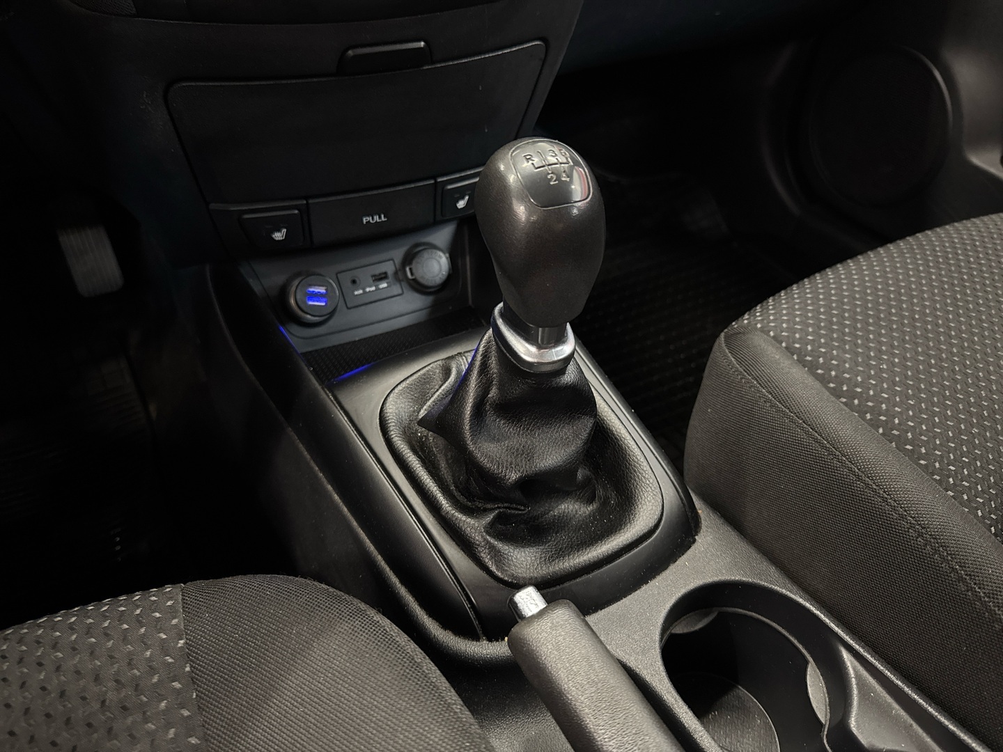 HYUNDAI i30 2011