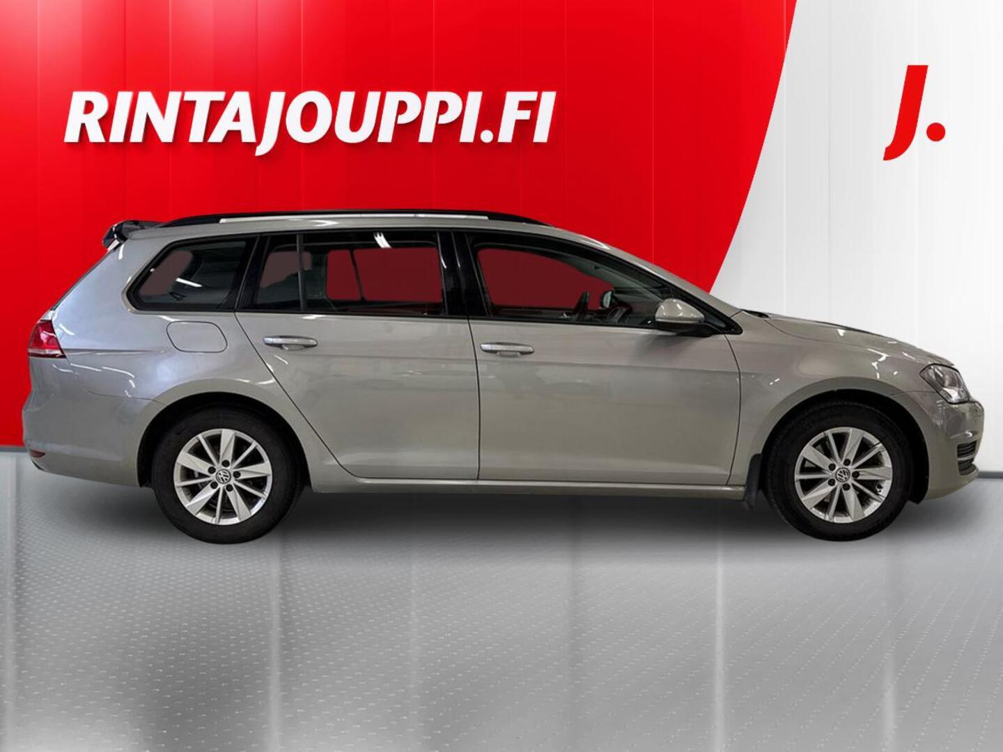 VOLKSWAGEN Golf 2014