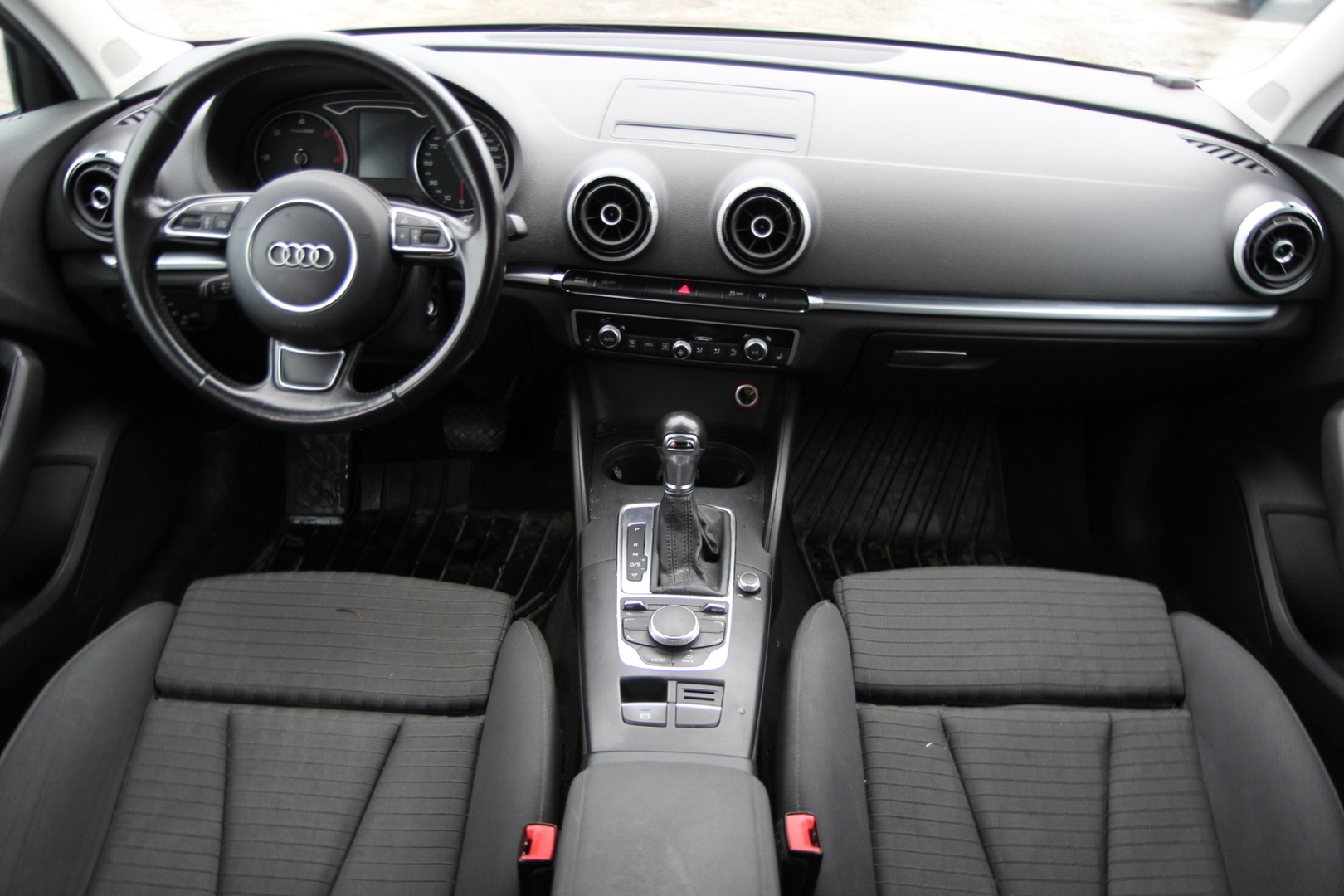 AUDI A3 2015