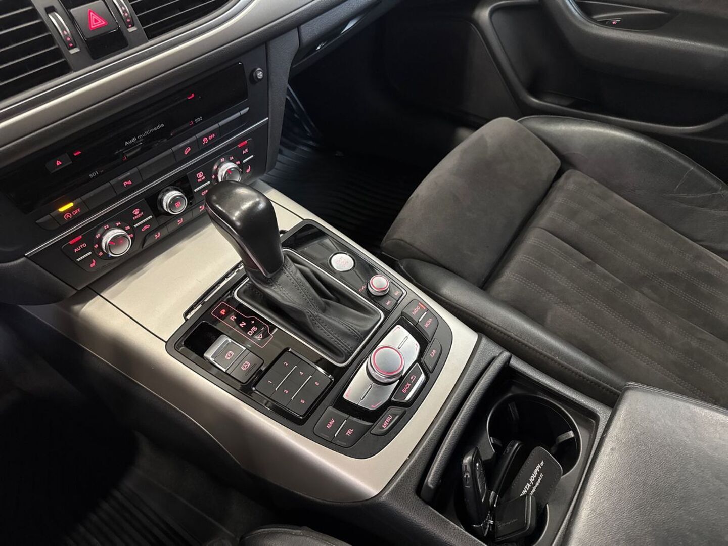 AUDI A6 allroad quattro 2015