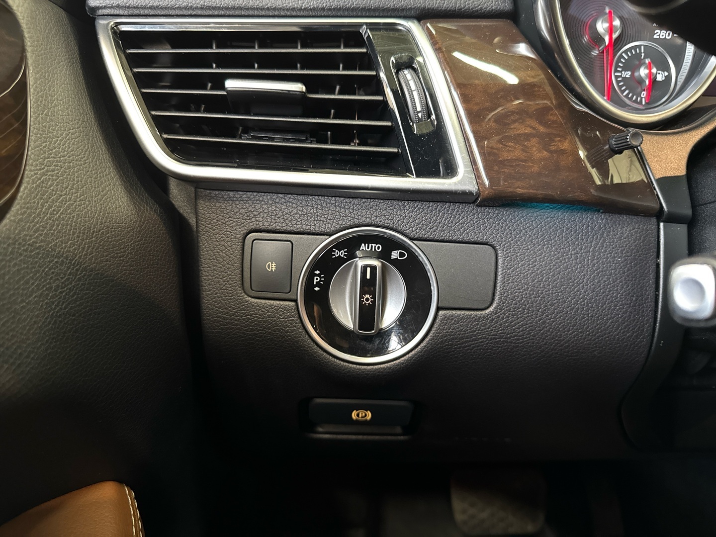 MERCEDES-BENZ GLE 2016