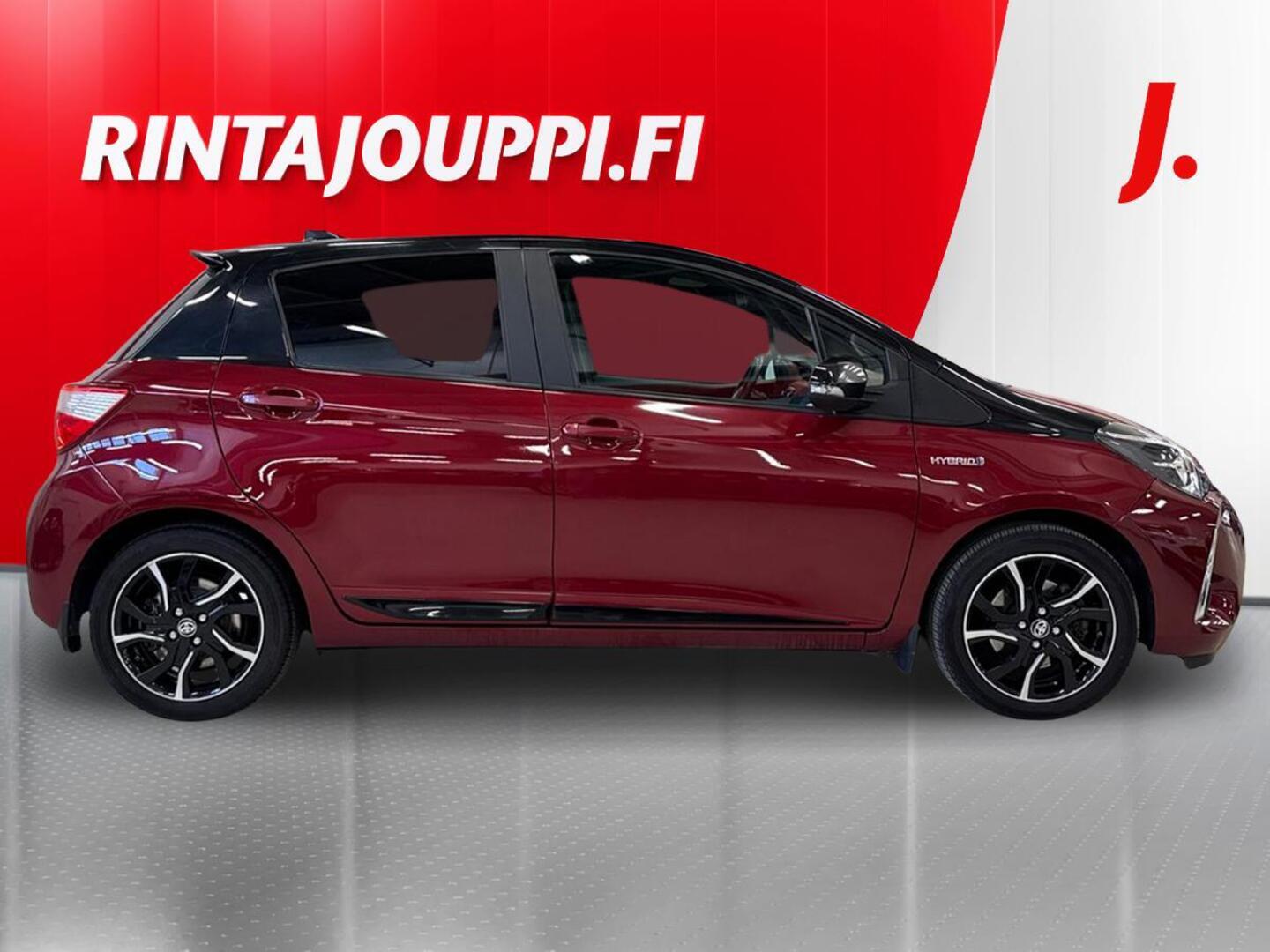 TOYOTA Yaris 2018