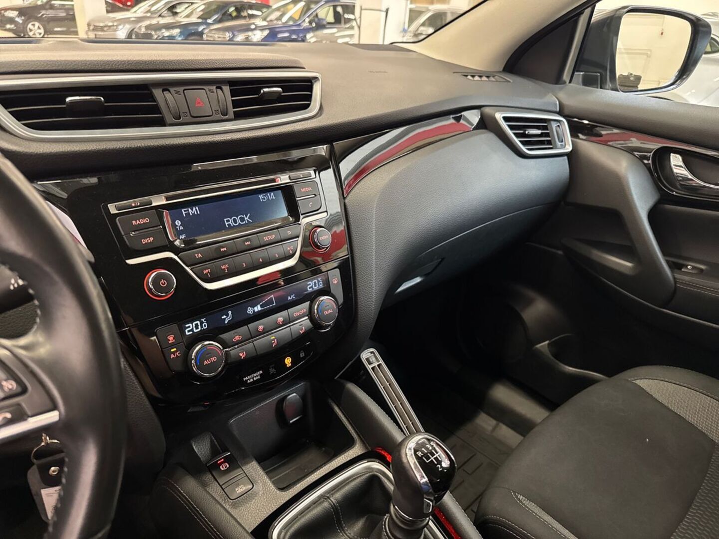 NISSAN Qashqai 2018
