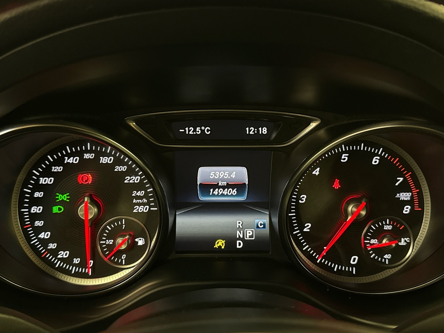 MERCEDES-BENZ CLA 2019