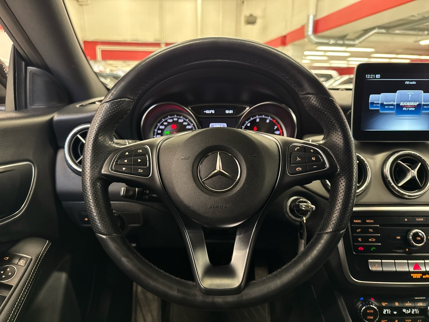 MERCEDES-BENZ CLA 2019