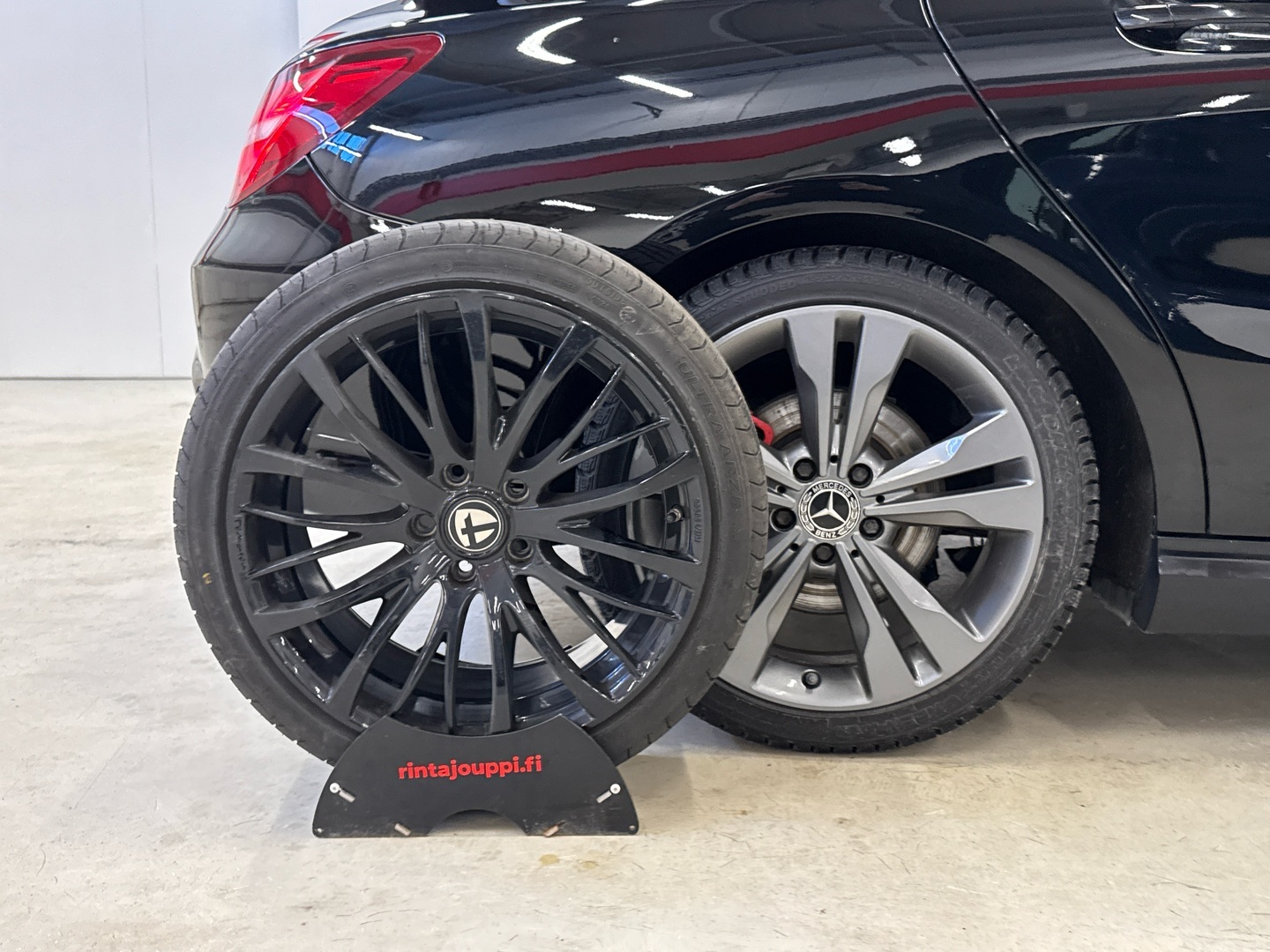 MERCEDES-BENZ CLA 2019