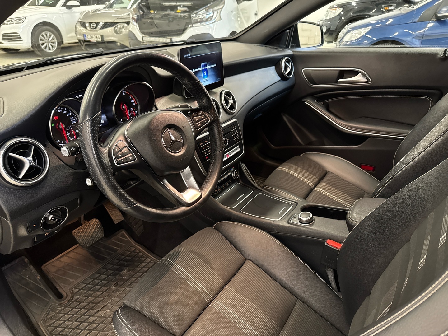 MERCEDES-BENZ CLA 2019