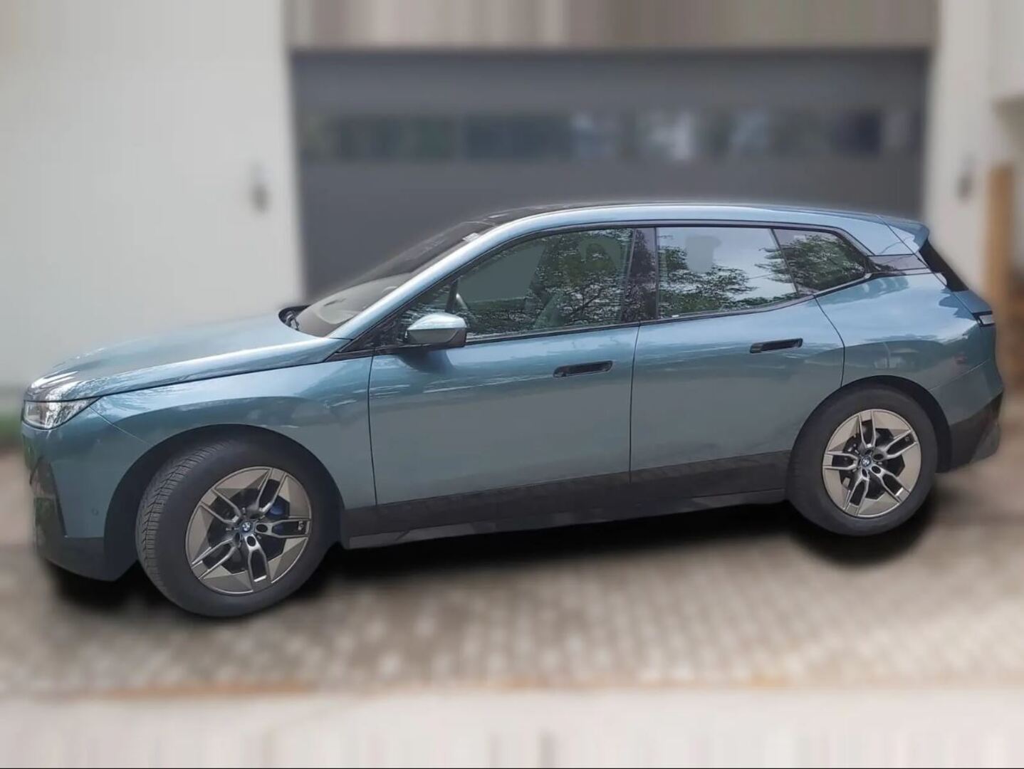 BMW iX 2021