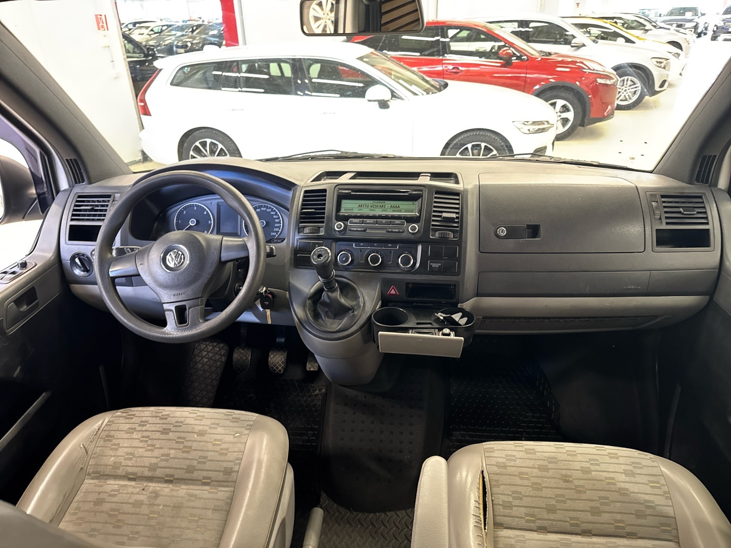 VOLKSWAGEN Transporter 2011