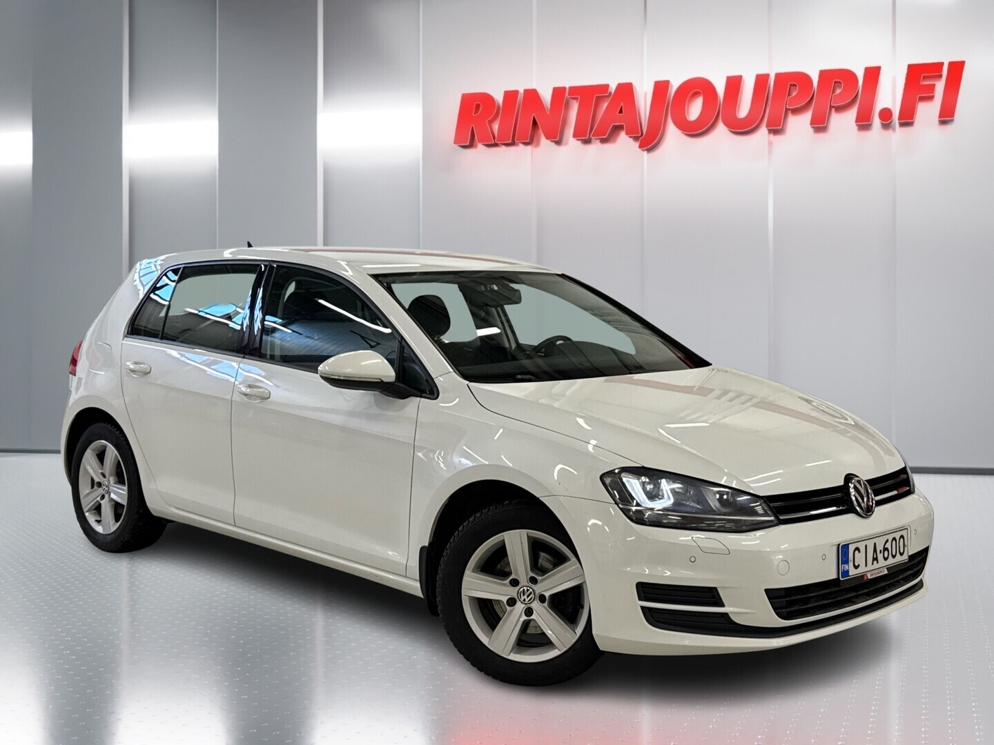VOLKSWAGEN Golf 2014