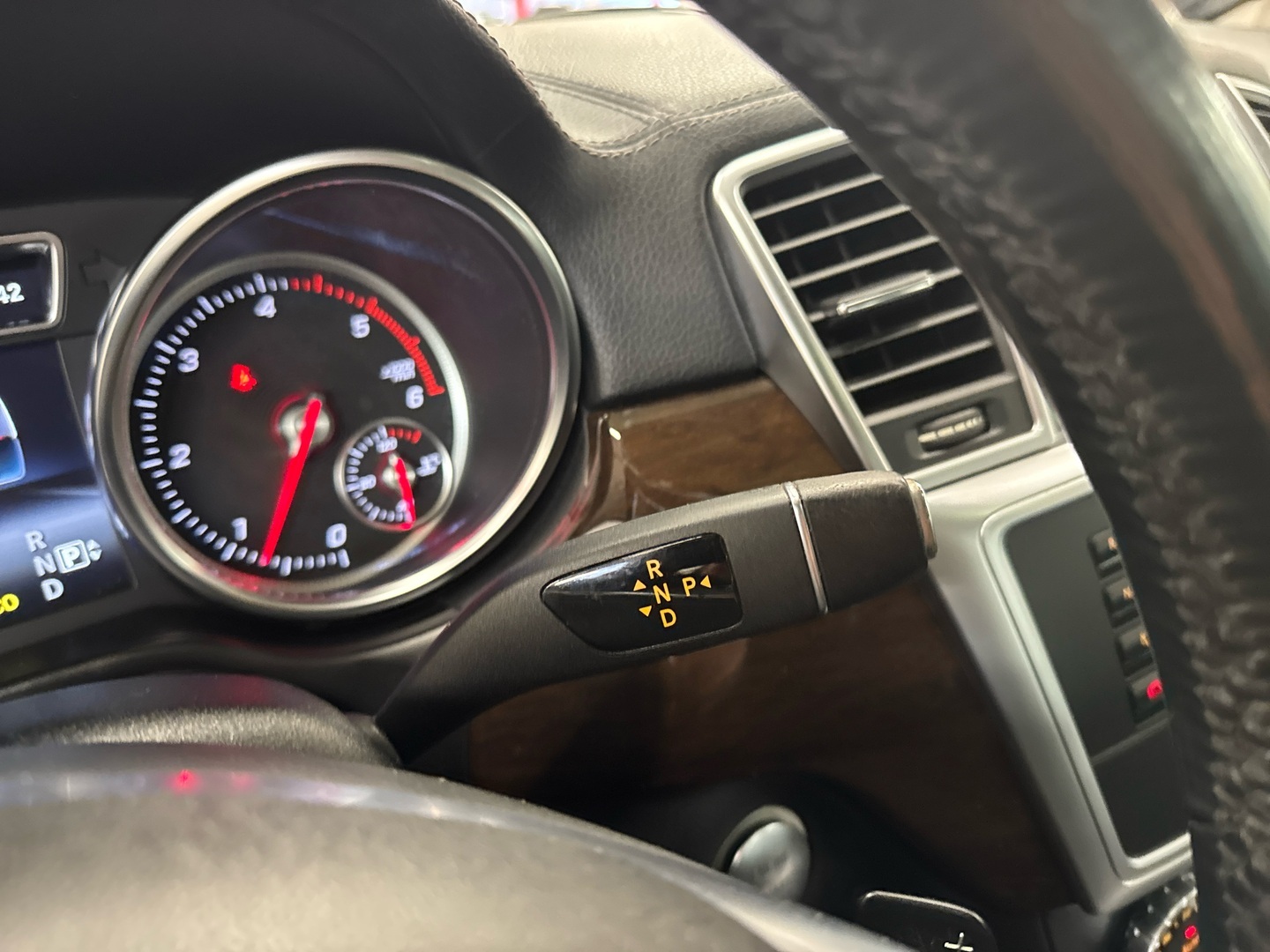 MERCEDES-BENZ GL 2013