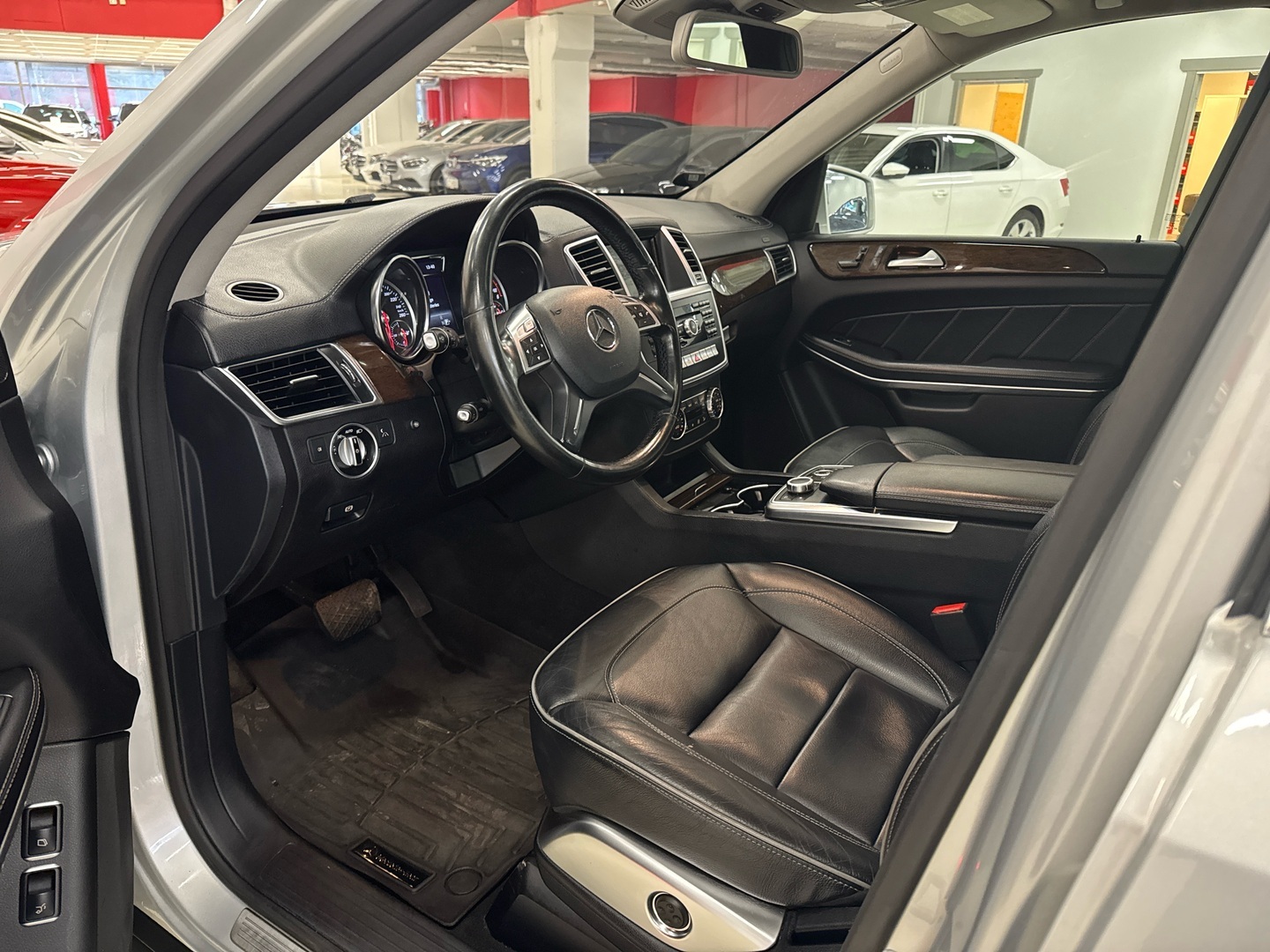 MERCEDES-BENZ GL 2013