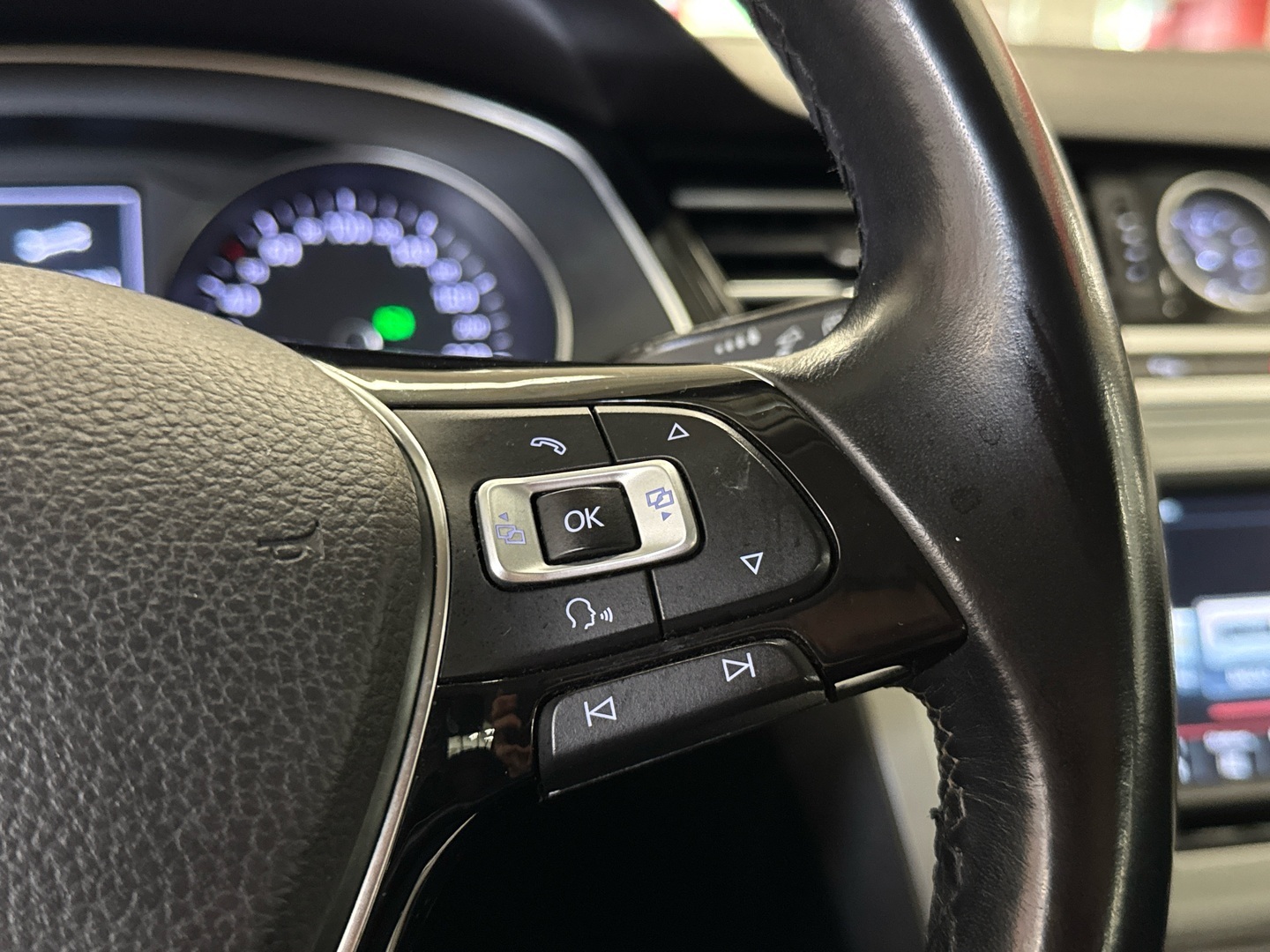 VOLKSWAGEN Passat 2015