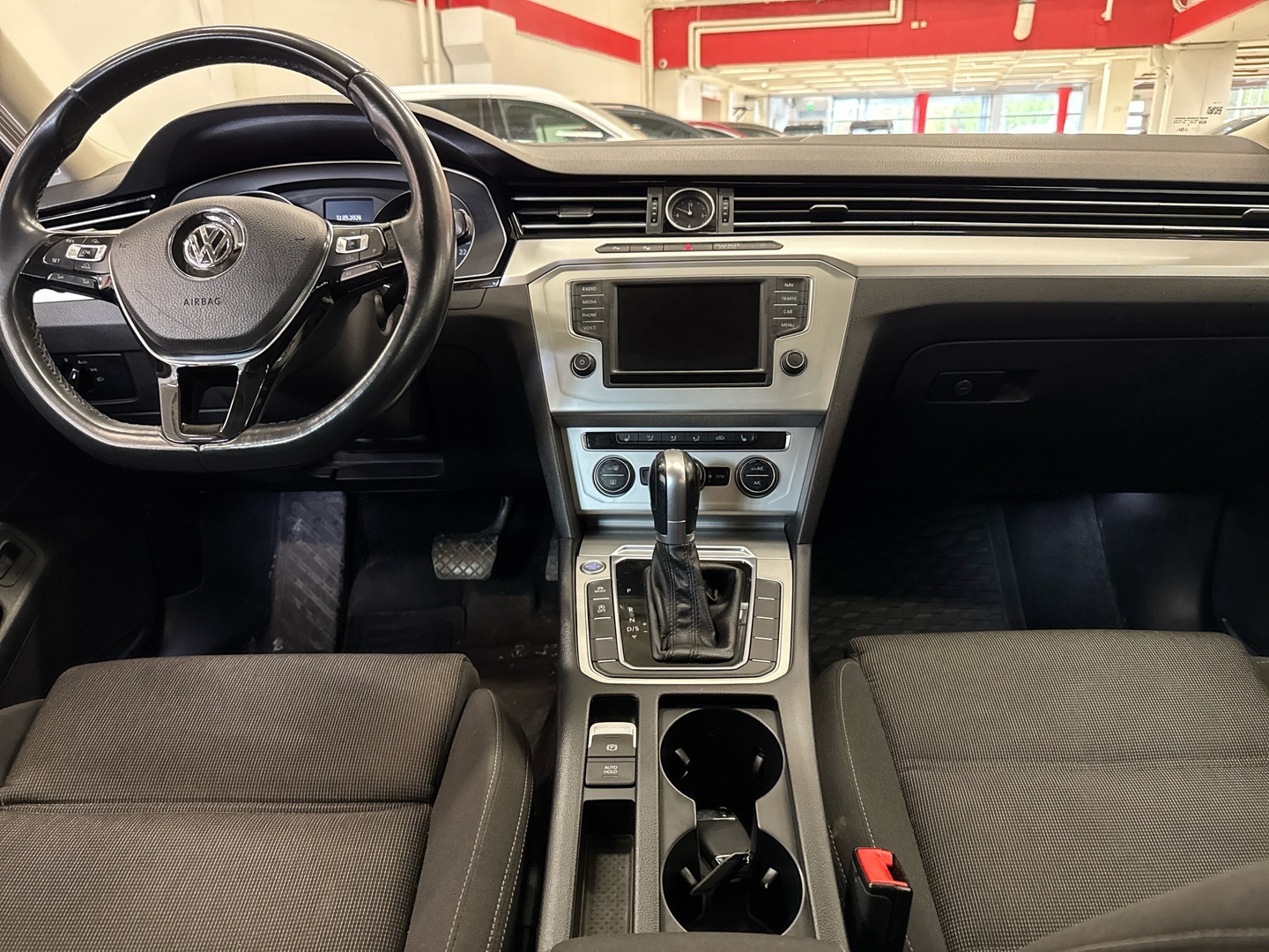 VOLKSWAGEN Passat 2015