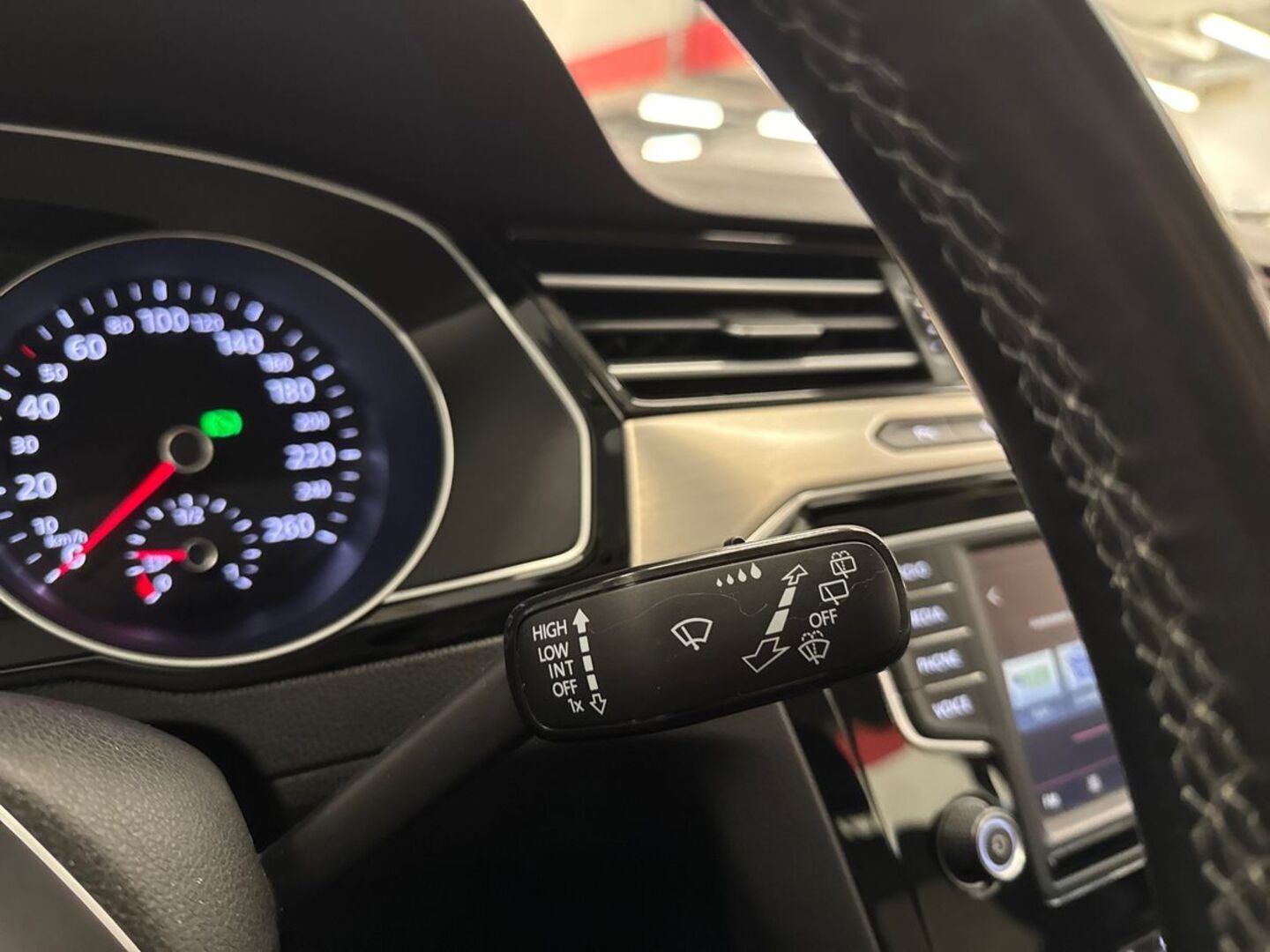 VOLKSWAGEN Passat 2015