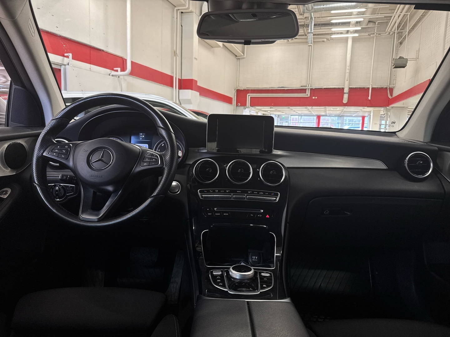 MERCEDES-BENZ GLC 2016