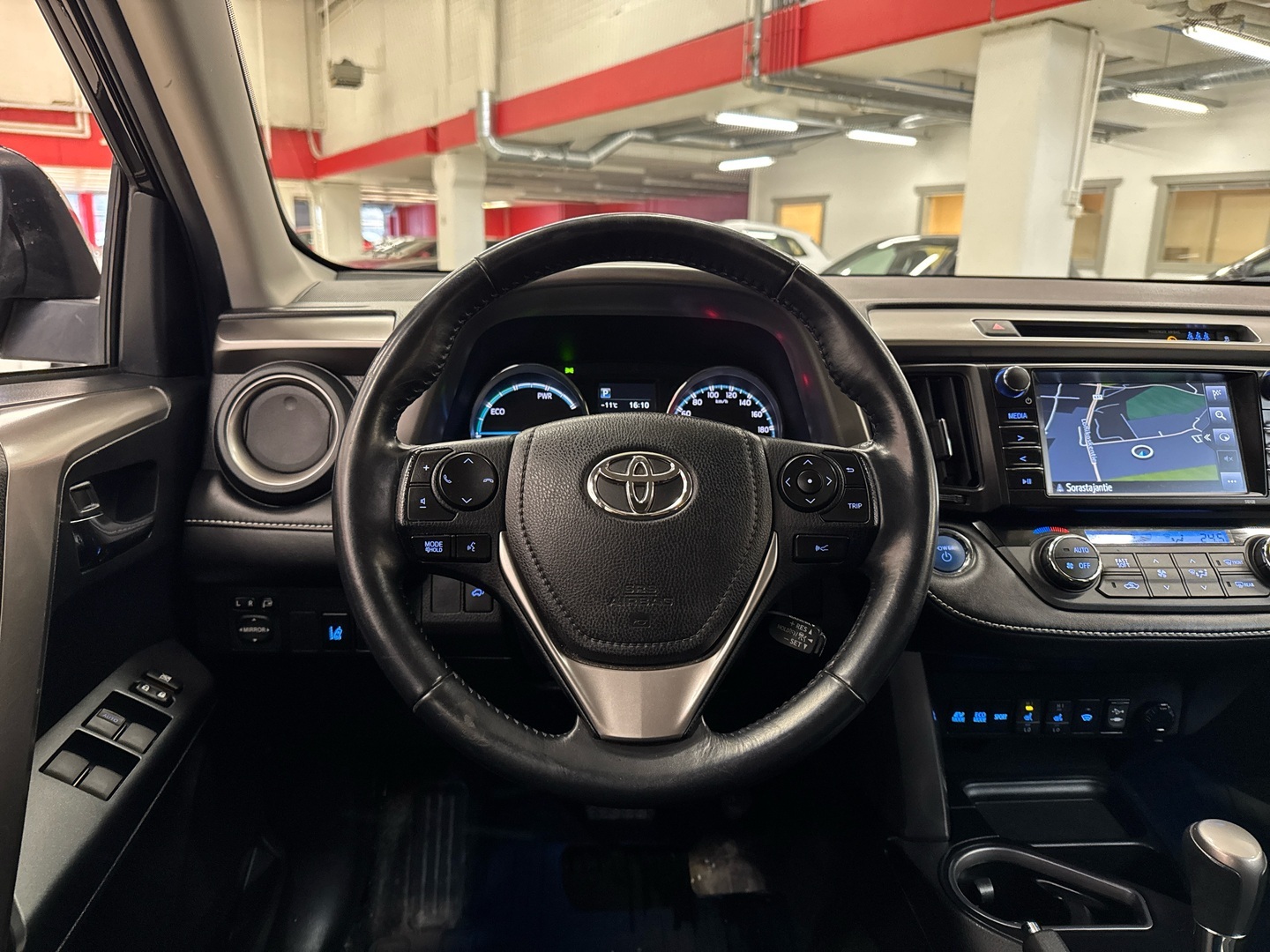 TOYOTA RAV4 2018