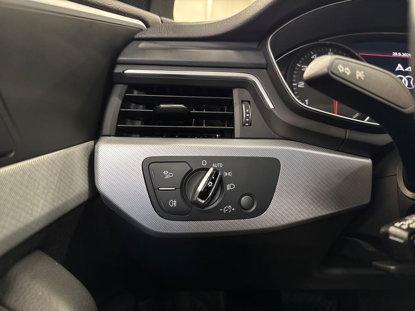 AUDI A4 17
