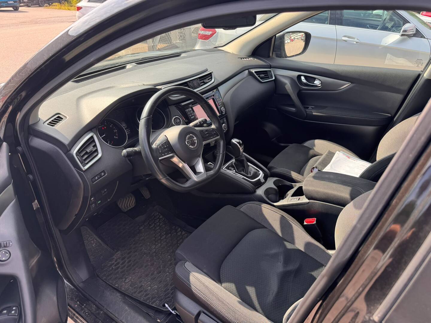 NISSAN Qashqai 2018