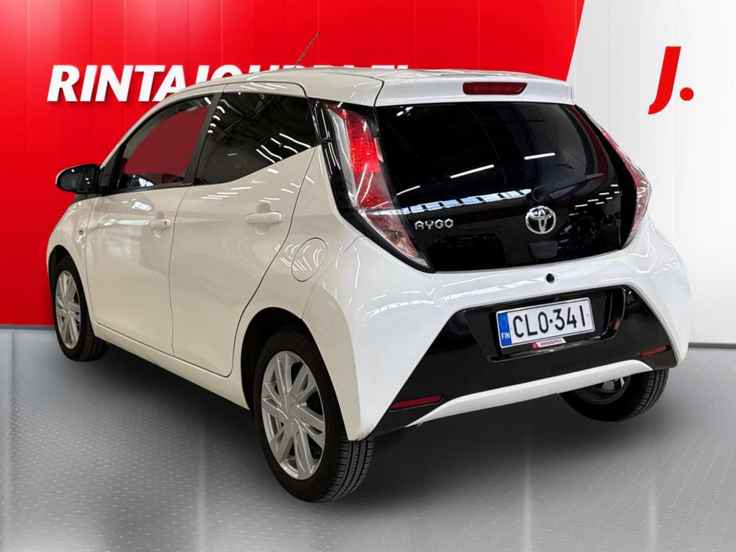 TOYOTA AYGO 2