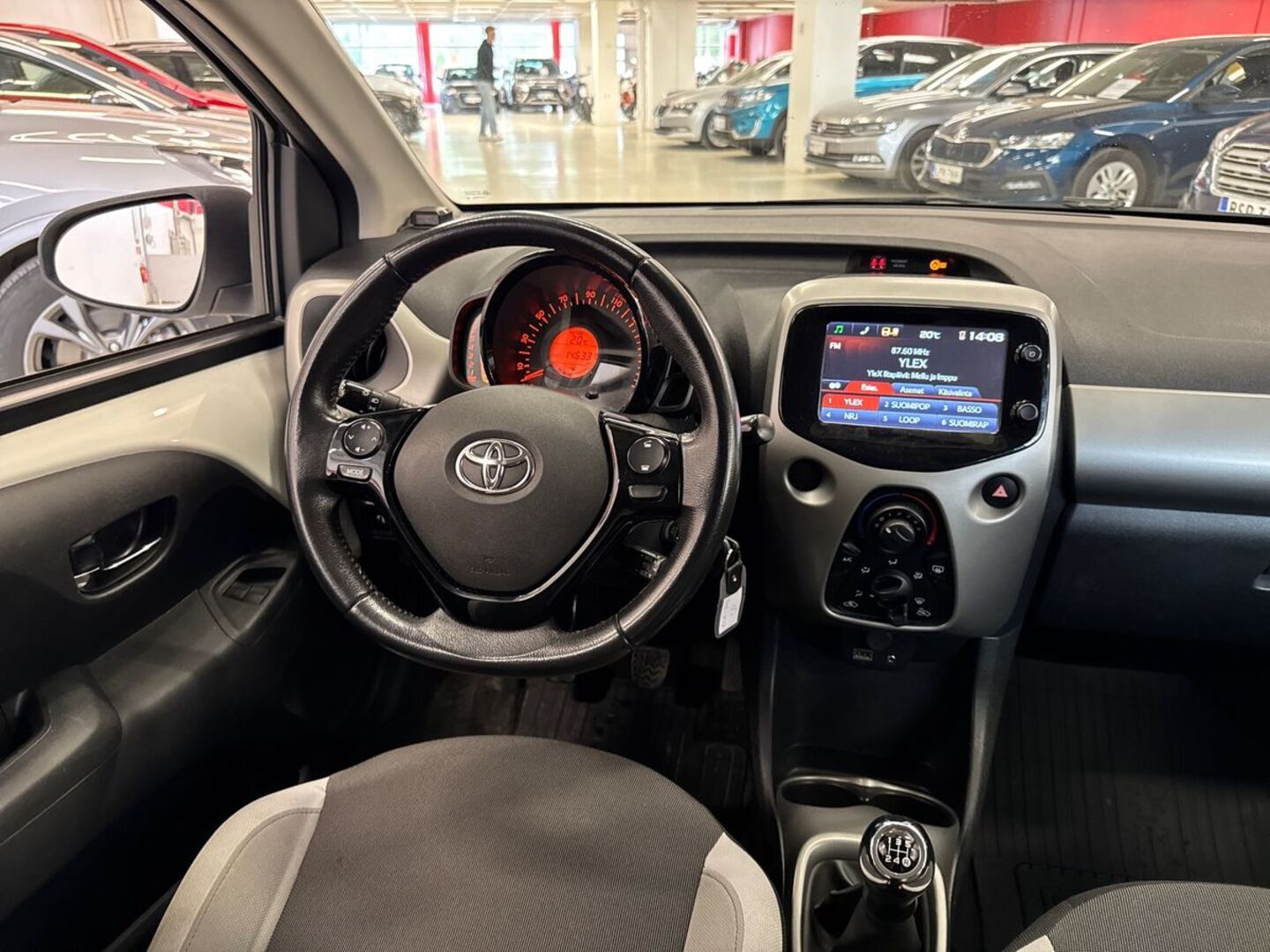 TOYOTA AYGO 30