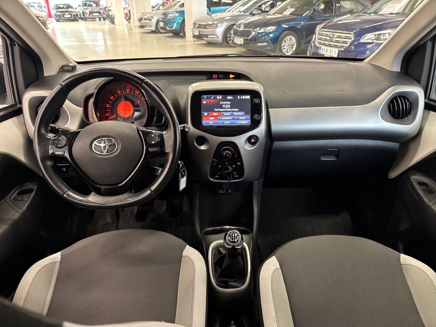 TOYOTA AYGO 31