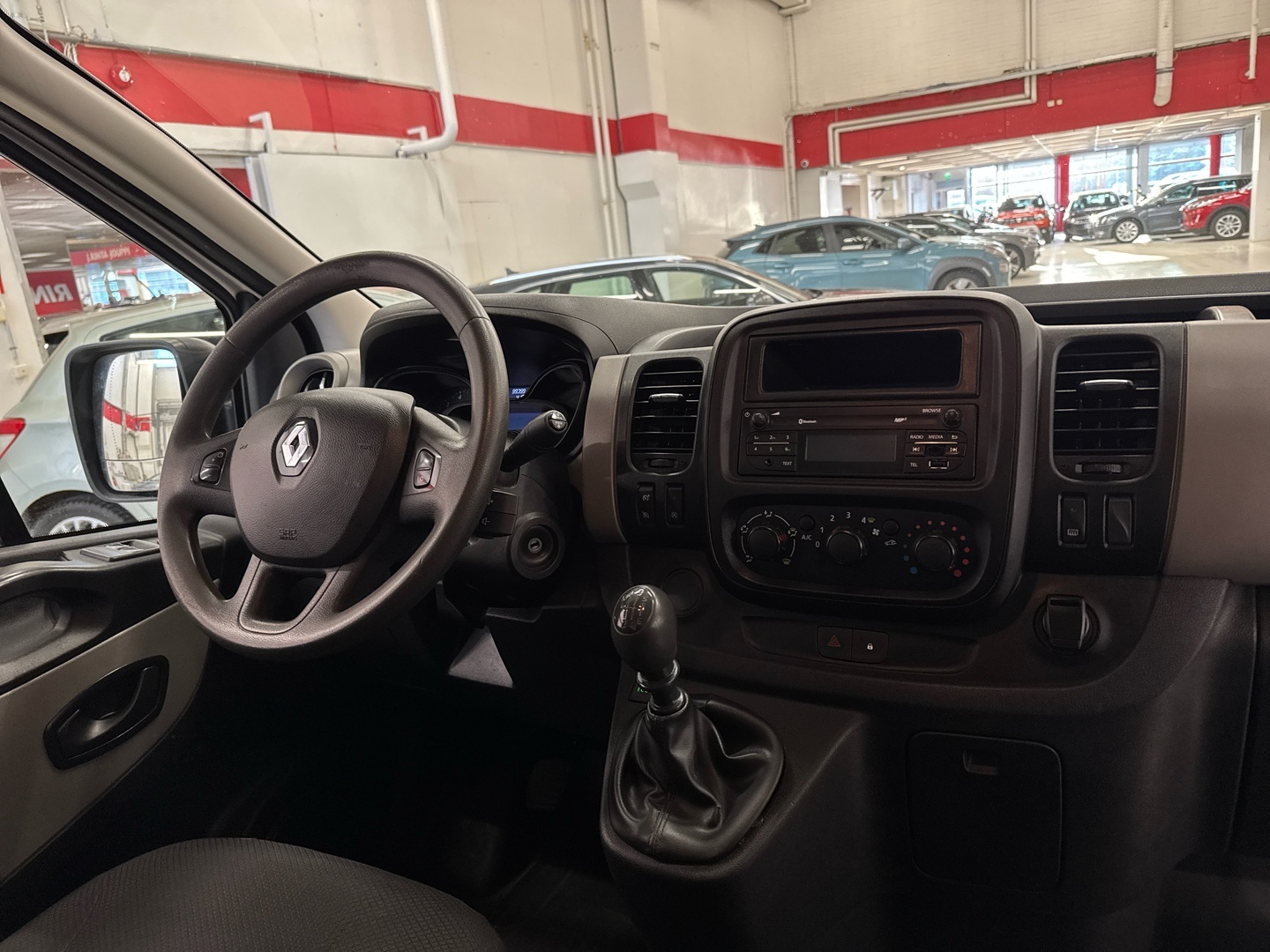 RENAULT Trafic 2018
