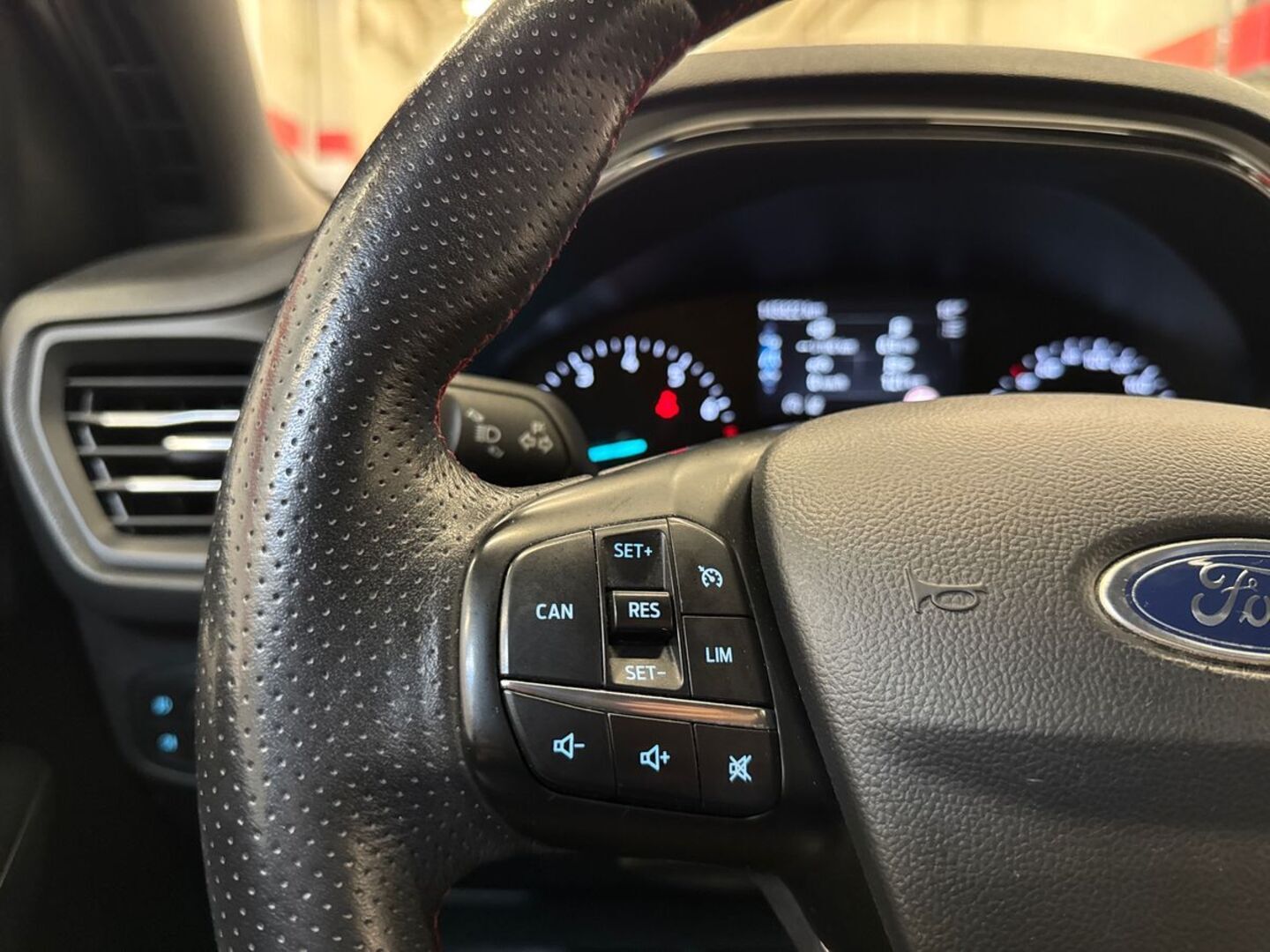 FORD Focus 17