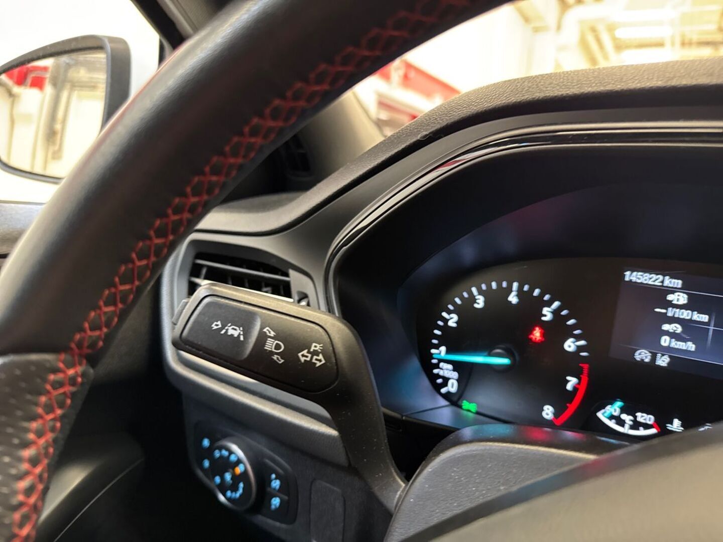FORD Focus 19
