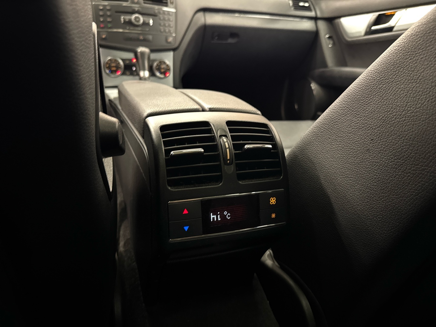 MERCEDES-BENZ C 2009