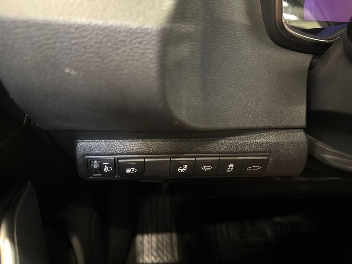 TOYOTA Corolla 17