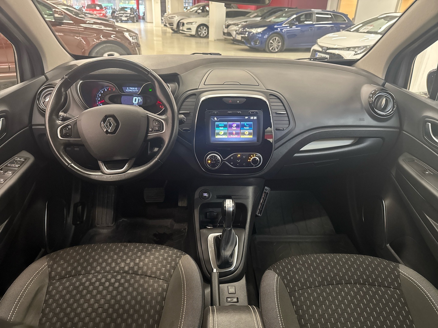 RENAULT Captur 2019