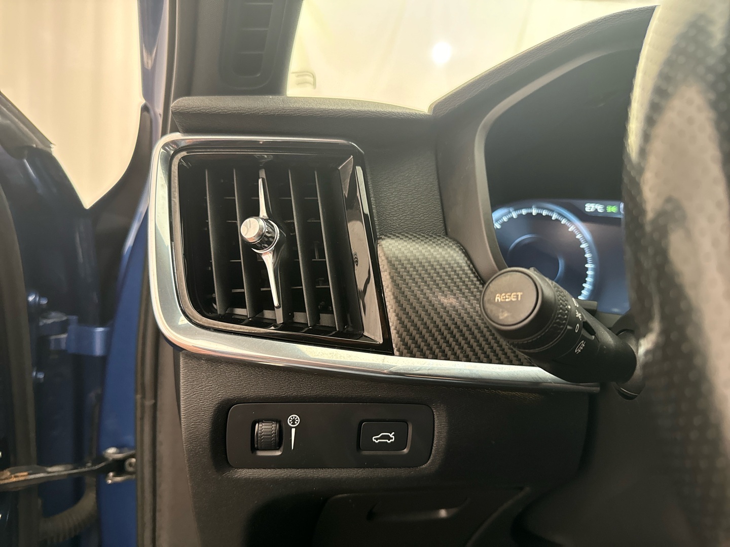 VOLVO V90 2017