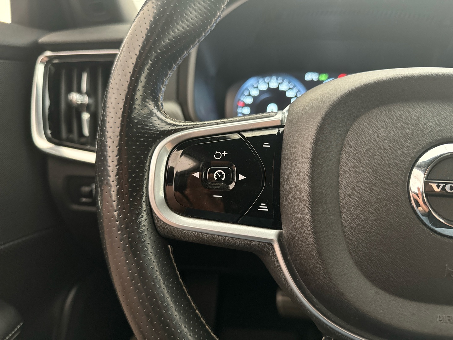 VOLVO V90 2017