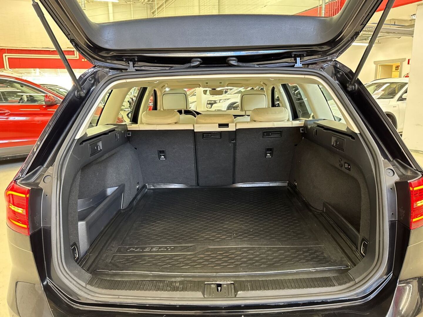 VOLKSWAGEN Passat 2016