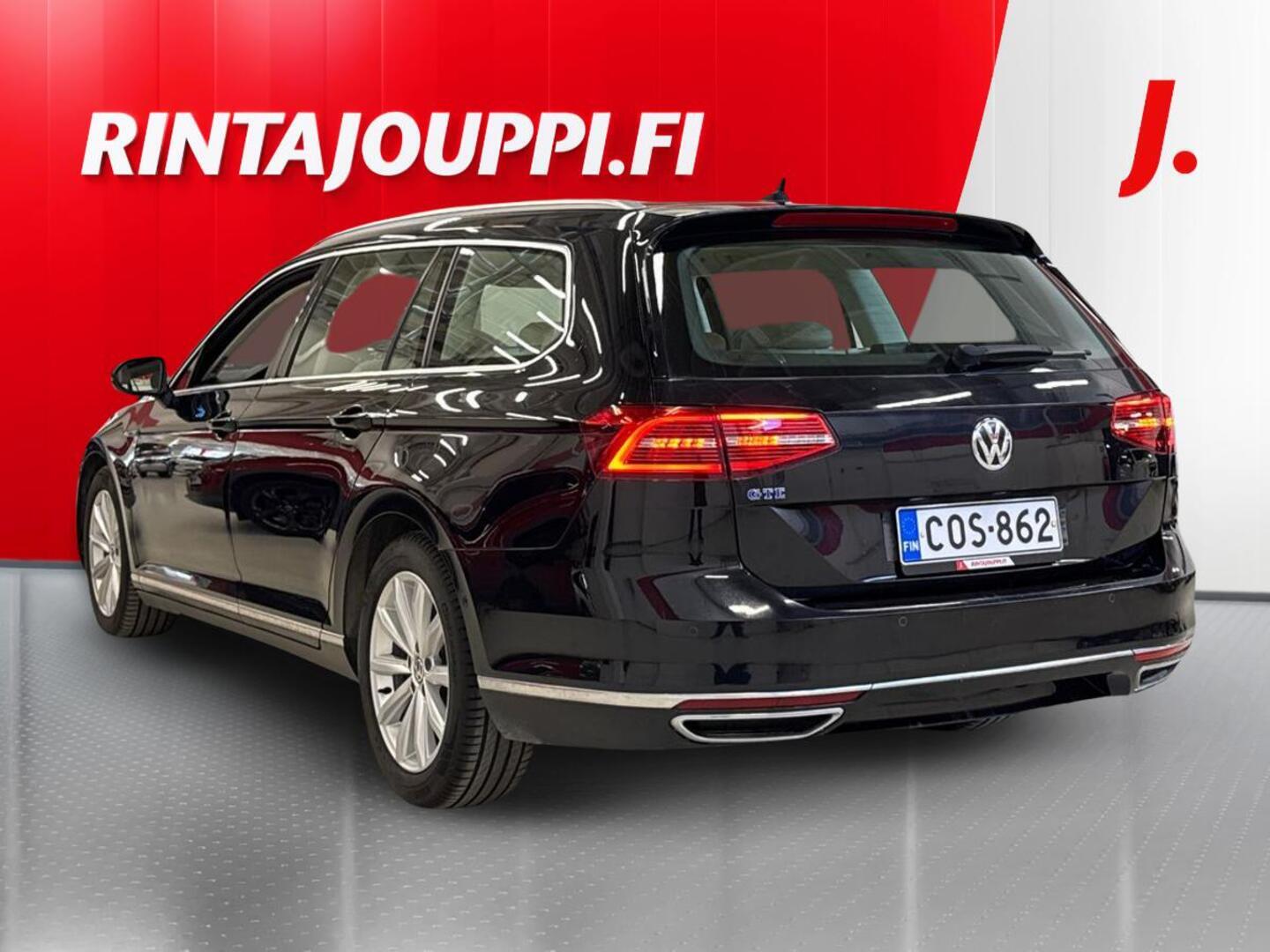 VOLKSWAGEN Passat 2016