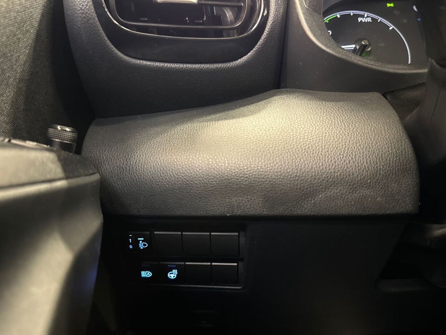 TOYOTA Yaris 2021
