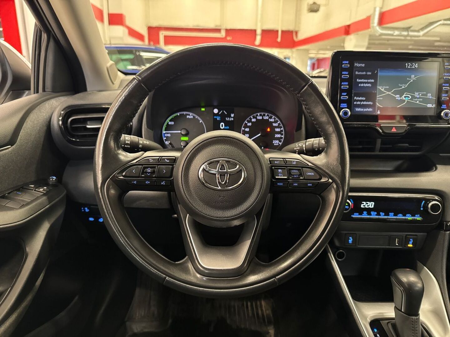 TOYOTA Yaris 2021