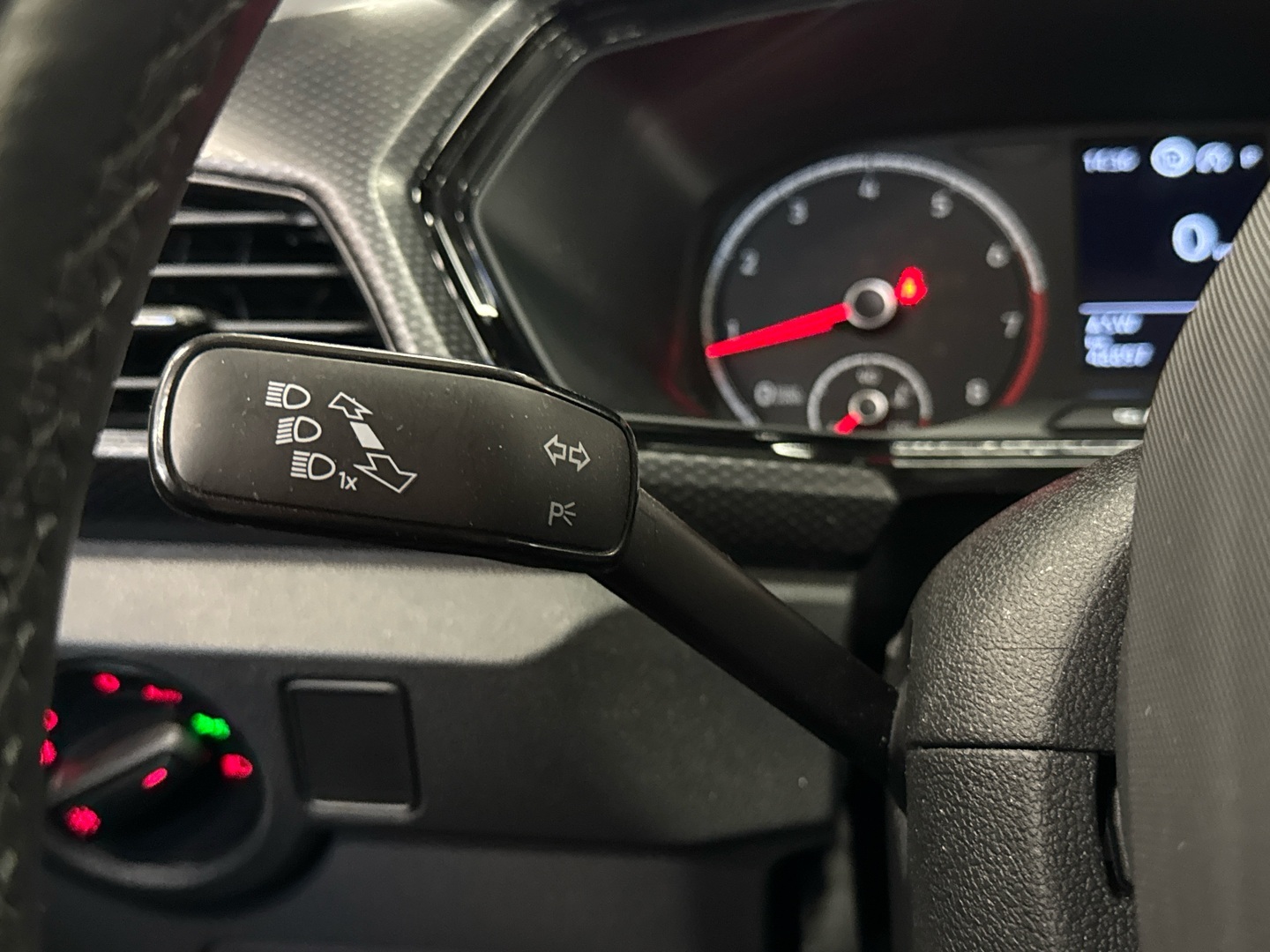 VOLKSWAGEN T-Cross 2021