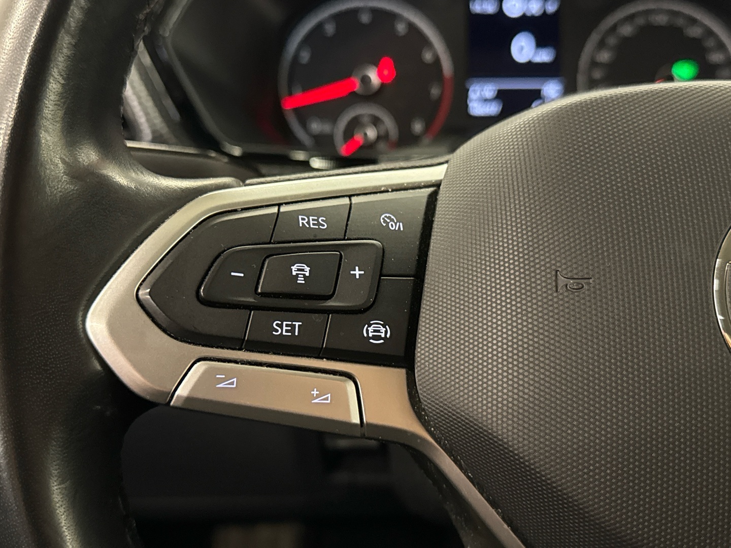 VOLKSWAGEN T-Cross 2021