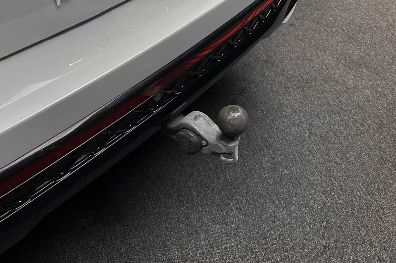 VOLKSWAGEN Passat 2025