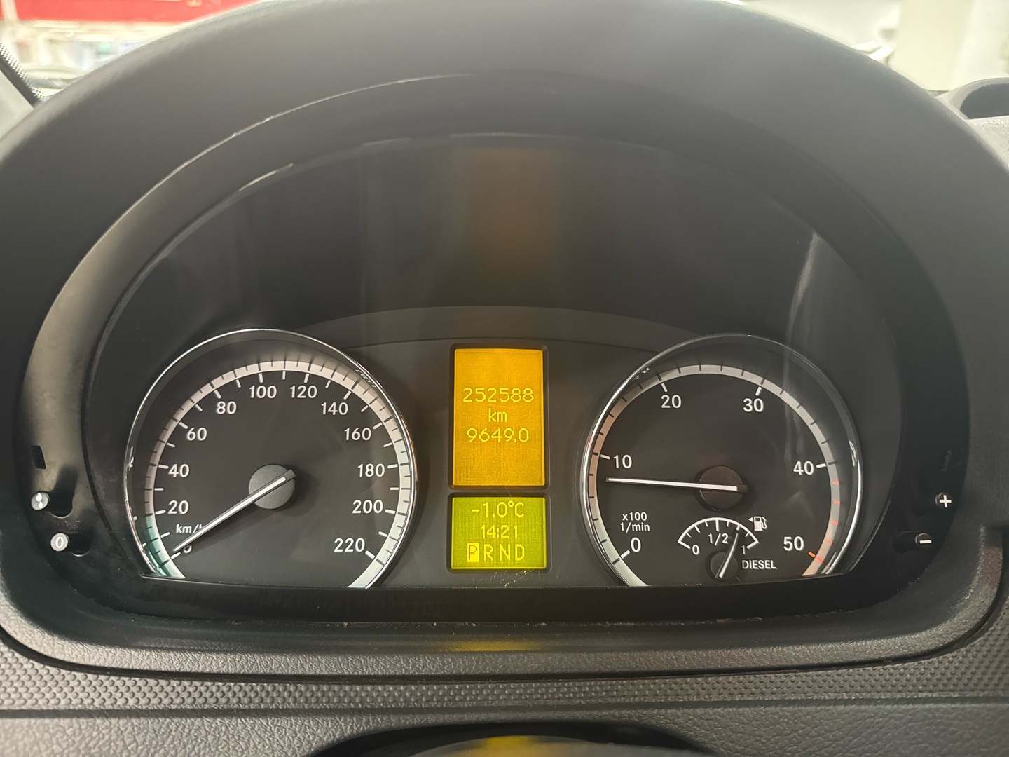 MERCEDES-BENZ Vito 2012